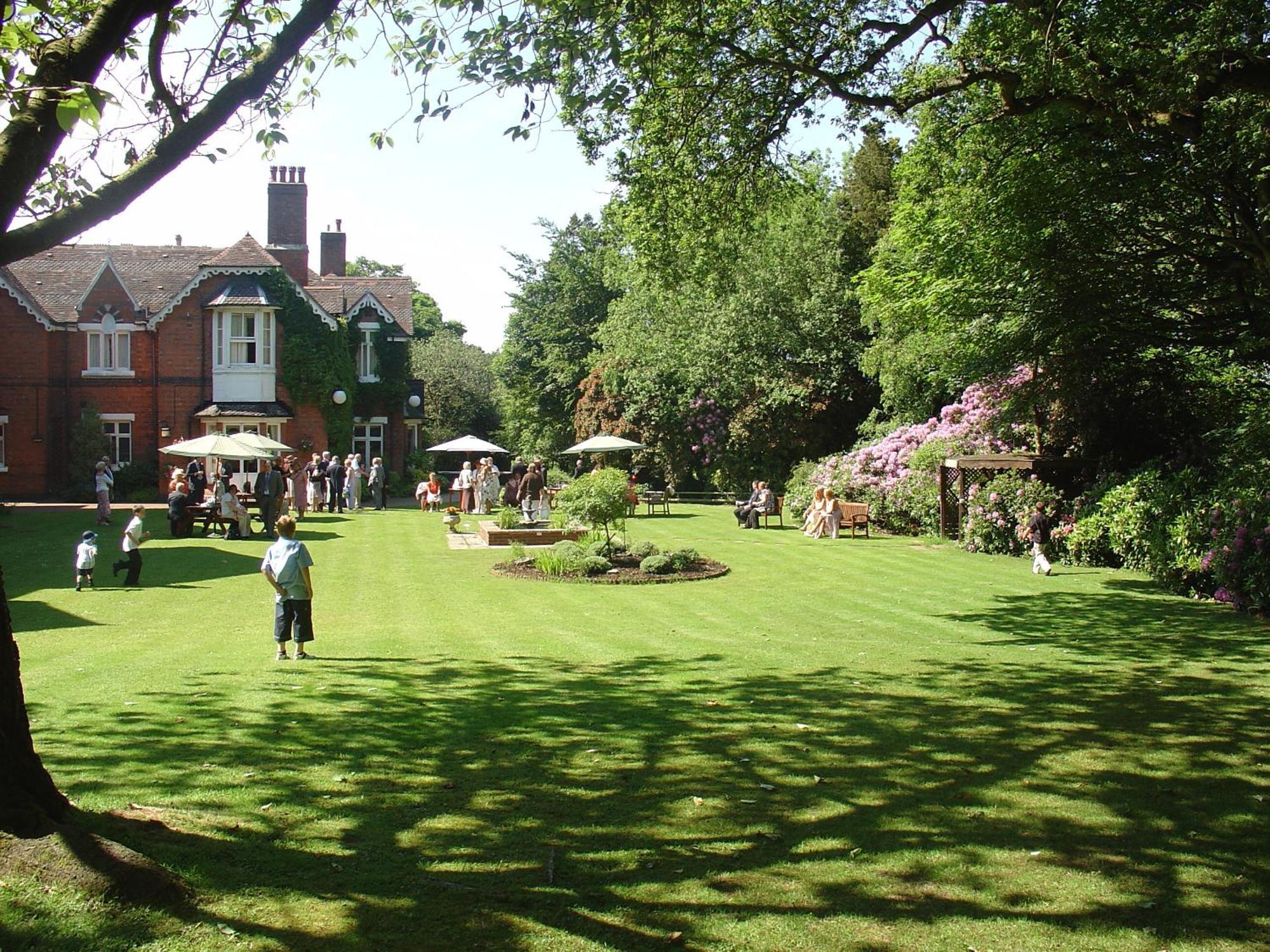 Hillscourt Hotel Barnt Green Exterior photo
